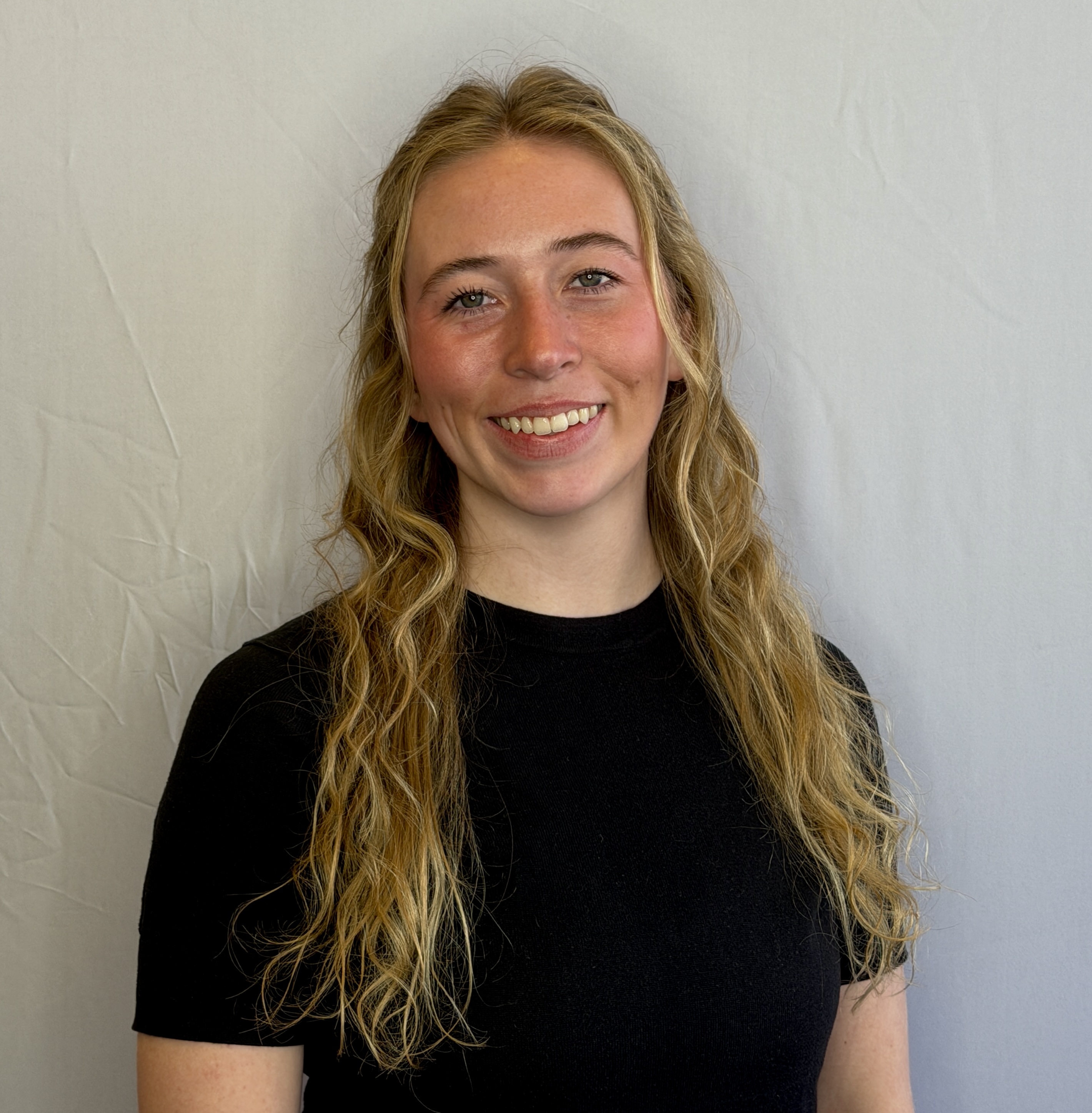 Headshot of Regan Hinton